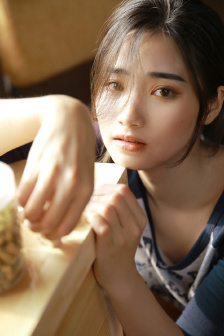 美女触手疯狂揉慢画