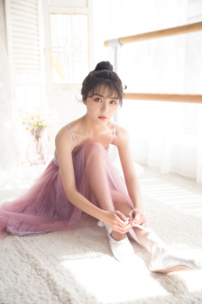 我和黑帮大佬的365天
