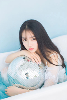 明星专题：莫妮卡·白拉德奴